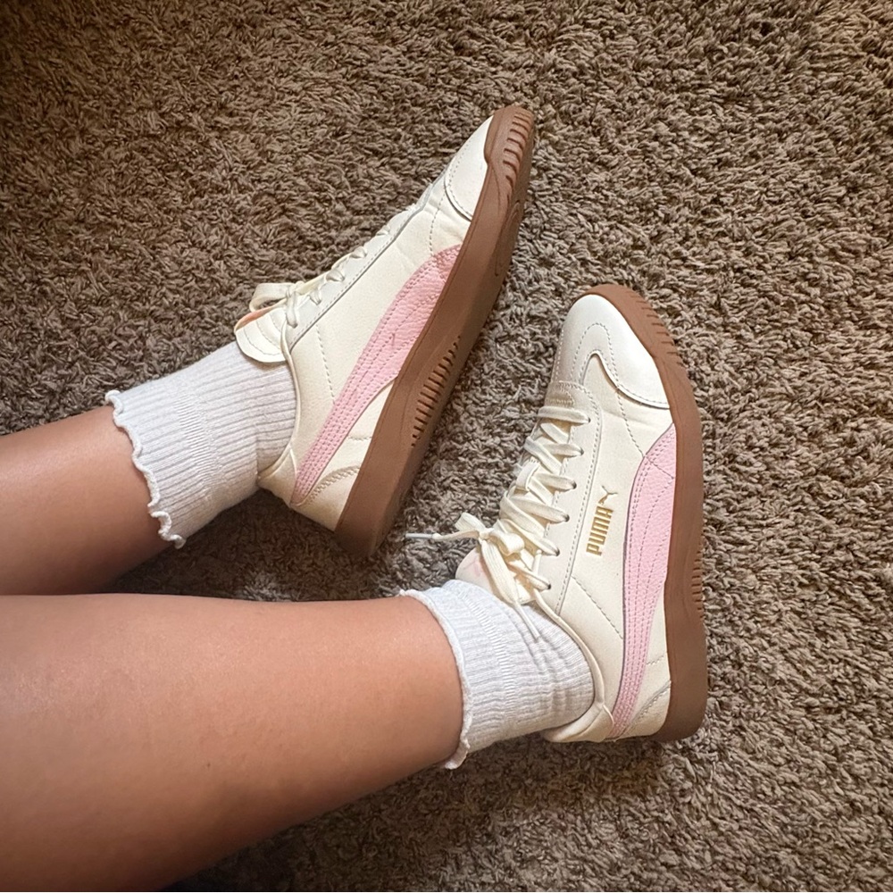 *SOLD* Puma Women’s Club 5v5